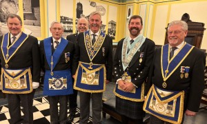 Prov Grand Master takes a Caledonian Chair